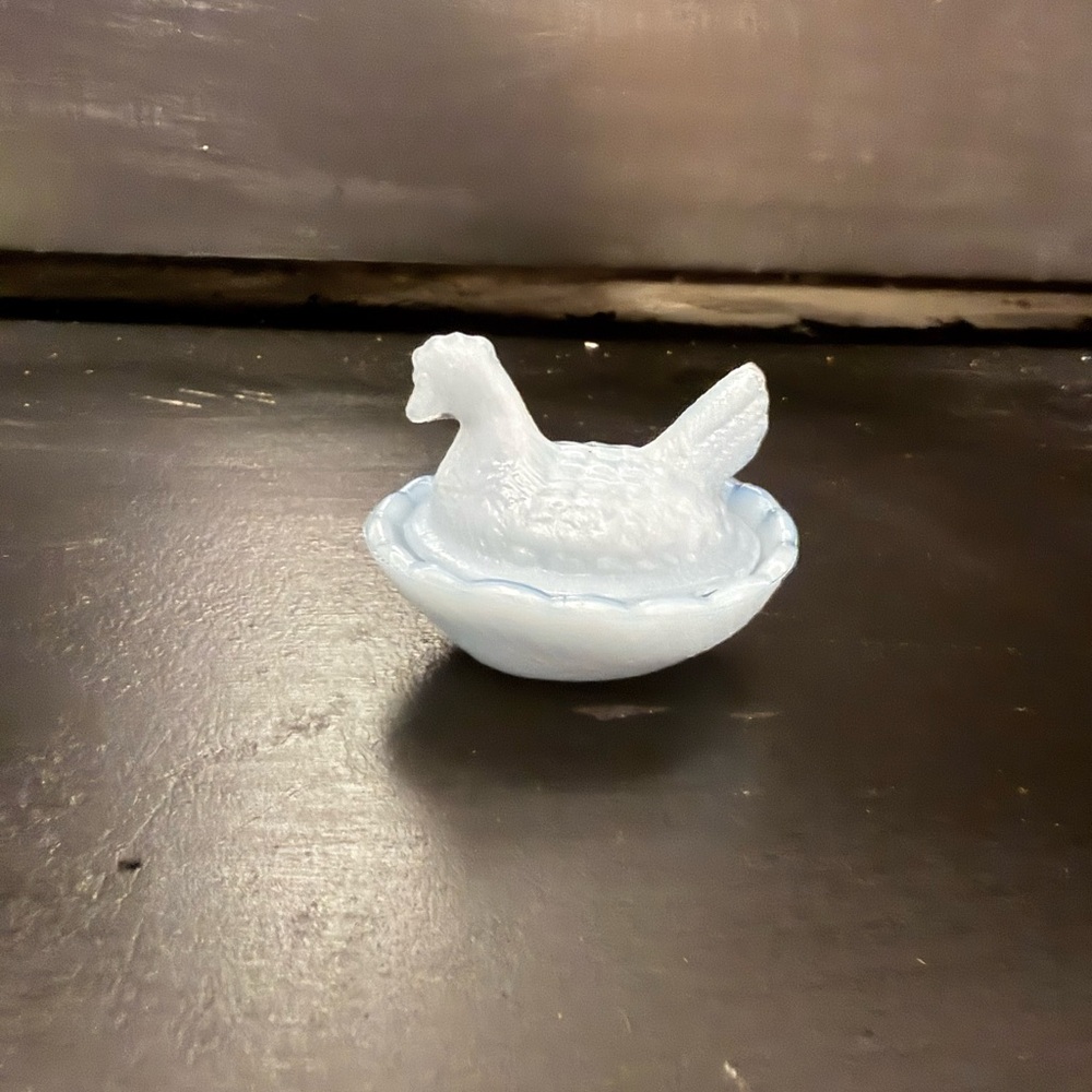 Mini Light Blue Glass Hen on Nest